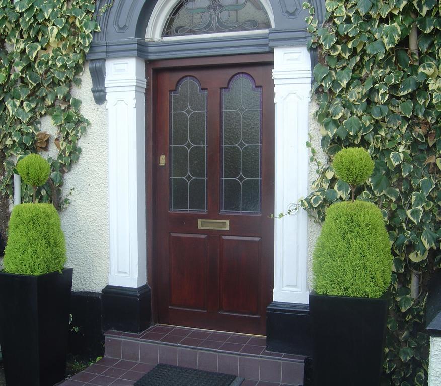 Verdon Guest House Stoke-on-Trent ภายนอก รูปภาพ