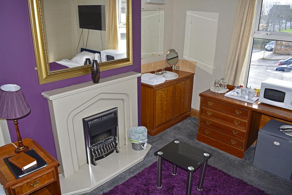 Verdon Guest House Stoke-on-Trent ภายนอก รูปภาพ