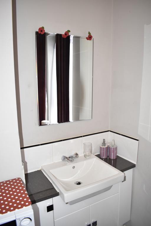 Verdon Guest House Stoke-on-Trent ภายนอก รูปภาพ