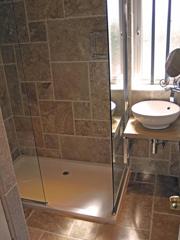 Verdon Guest House Stoke-on-Trent ภายนอก รูปภาพ